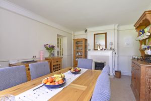 Photo 11- click for photo gallery